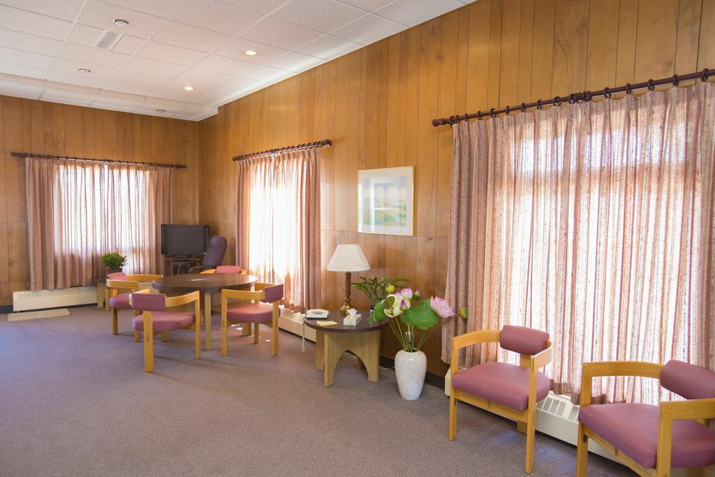 Motel Vaudreuil Экстерьер фото